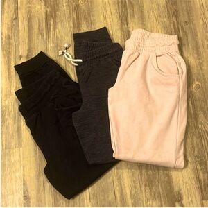BUNDLE of 5 tops & 3 joggers